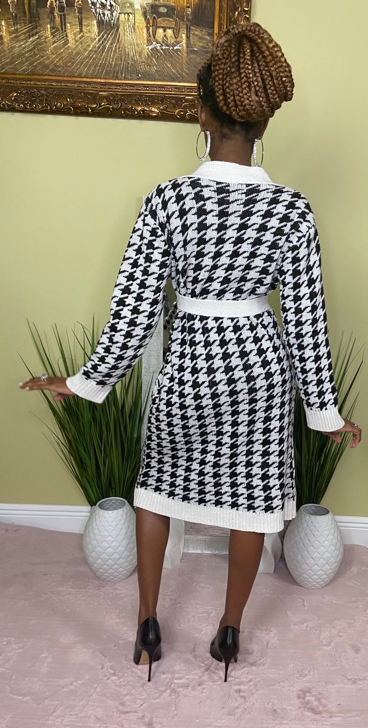 Taryn Houndstooth Cardigan